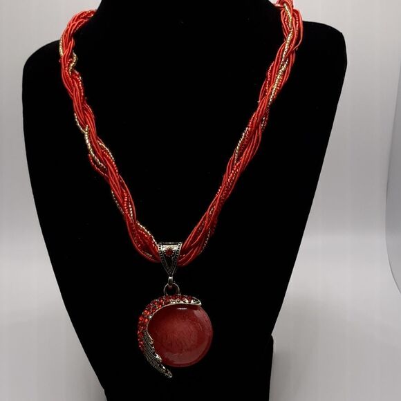 Boho red tassel necklace pink stone - Picture 3 of 6